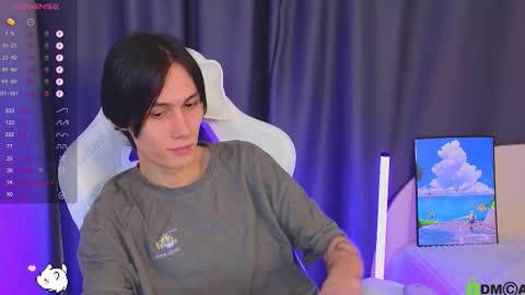 Mark online show from 02-12-26, 04:46