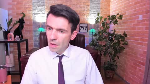 Steve online show from 01-24-25, 01:47