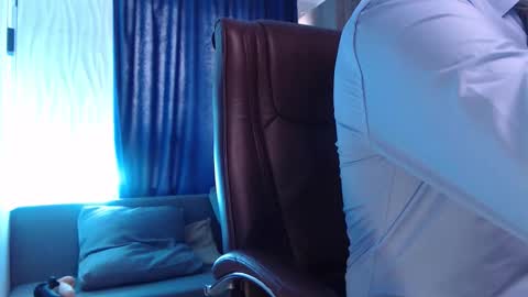 Steve online show from 10-21-25, 09:54