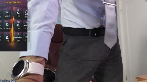 Steve online show from 12-01-25, 01:38