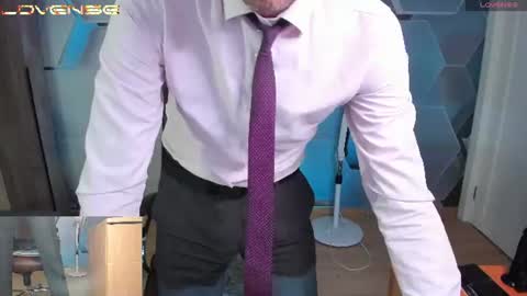 Steve online show from 06-18-26, 03:29