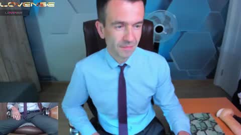Steve online show from 07-06-26, 04:09