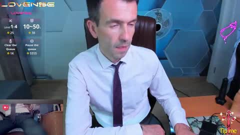 Steve online show from 07-12-26, 01:02