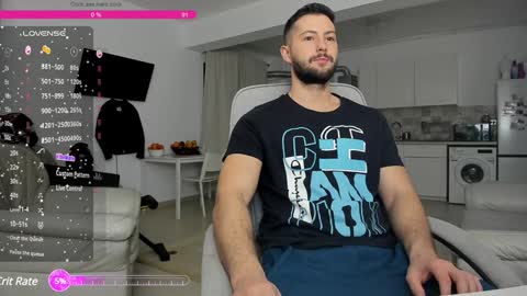 Snapshot of hard_chriss chatting on 12-02-24, 05:04 Hard Cock online show from 12-02-24, 05:04