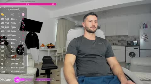Snapshot of hard_chriss chatting on 12-05-24, 08:22 Hard Cock online show from 12-05-24, 08:22