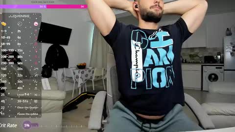 Snapshot of hard_chriss chatting on 01-19-25, 11:12 Hard Cock online show from 01-19-25, 11:12