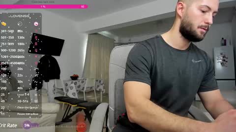 Snapshot of hard_chriss chatting on 01-24-25, 08:13 Hard Cock online show from 01-24-25, 08:13
