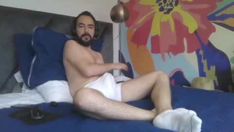 Snapshot of hard_cock_dude chatting on 09-10-25, 07:47 Hard cock dude online show from 09-10-25, 07:47