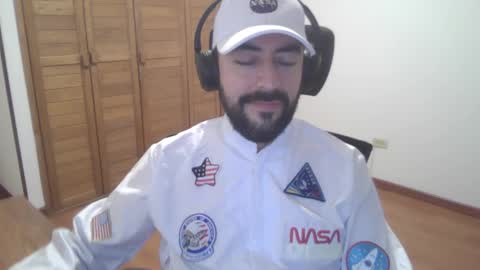 Snapshot of hard_cock_dude chatting on 11-01-25, 11:51 Hard cock dude online show from 11-01-25, 11:51