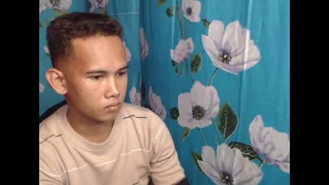 Snapshot of hard_dickzhack chatting on 06-10-26, 04:12 hard dickzhack online show from 06-10-26, 04:12