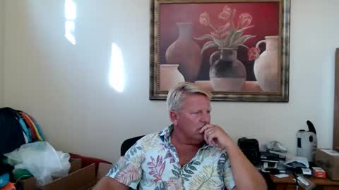 Steele and Cassie online show from 05-26-26, 01:12