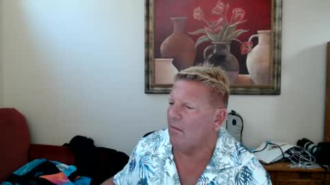 Steele and Cassie online show from 06-24-26, 11:48