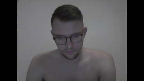 Snapshot of hardboylovemilfmoom chatting on 06-06-26, 01:00 hardboylovemilfmoom online show from 06-06-26, 01:00
