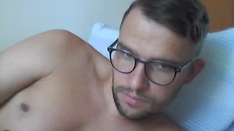 hardboylovemilfmoom online show from 07-11-26, 04:53