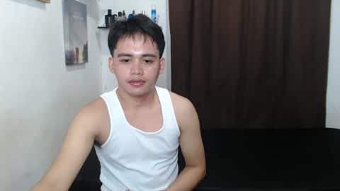 Snapshot of hardickjohnny chatting on 05-16-26, 02:05 JOHN online show from 05-16-26, 02:05