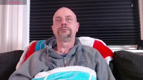 MrLazy online show from 01-03-25, 11:33