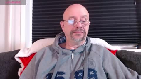 MrLazy online show from 01-05-25, 12:52