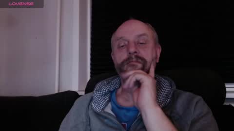 MrLazy online show from 03-01-25, 06:43