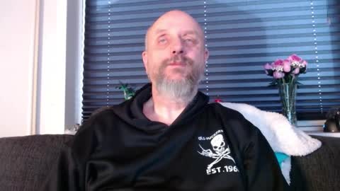 Snapshot of hardmrlazy chatting on 02-05-26, 10:53 MrLazy online show from 02-05-26, 10:53