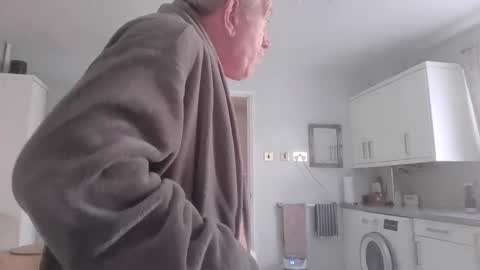 Snapshot of hardon4u123456789 chatting on 11-06-25, 11:00 hardon4u123456789 online show from 11-06-25, 11:00