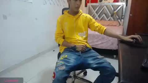 Andres Dean online show from 06-08-26, 01:39