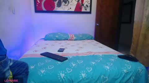 Andres Dean online show from 06-12-26, 03:44