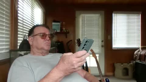 HSS online show from 04-22-26, 06:53