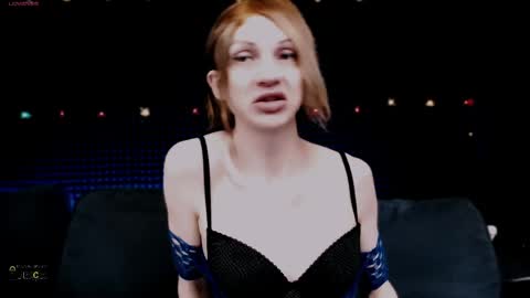 Miss Hardy online show from 04-19-26, 03:28