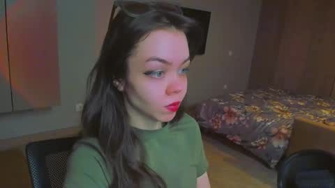 Snapshot of haribo_asmr chatting on 01-09-25, 07:42 Miss Hari online show from 01-09-25, 07:42