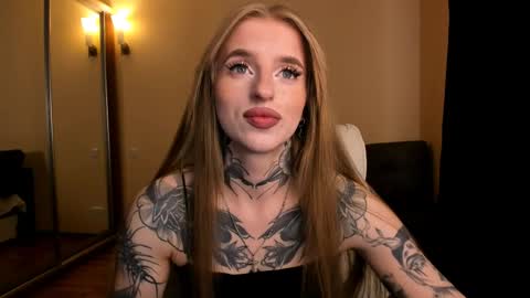 Julia online show from 05-29-26, 05:05