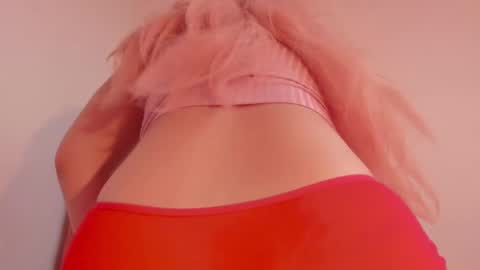 Annie online show from 11-06-25, 06:47