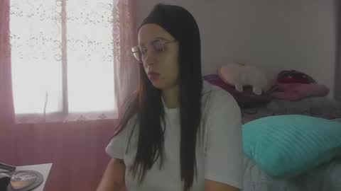 Natii  online show from 04-19-26, 04:06