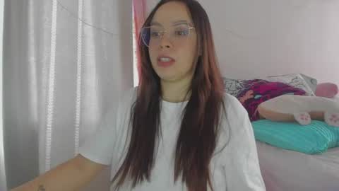 Natii  online show from 06-13-26, 03:43