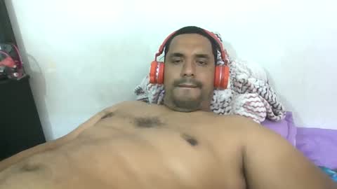 Snapshot of harpechediaz chatting on 02-21-25, 04:16 ricardo online show from 02-21-25, 04:16