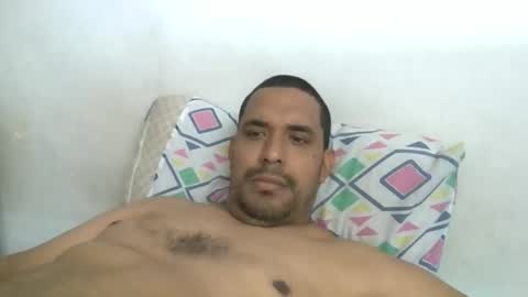 Snapshot of harpechediaz chatting on 11-10-25, 03:33 ricardo online show from 11-10-25, 03:33