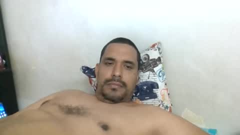 Snapshot of harpechediaz chatting on 02-10-26, 04:22 ricardo online show from 02-10-26, 04:22