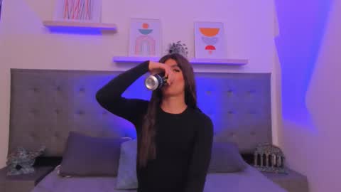 Harper  online show from 10-18-25, 05:10