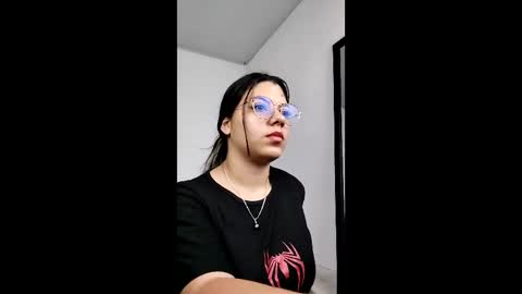 Snapshot of harper_ks1 chatting on 03-11-26, 03:23 Harper online show from 03-11-26, 03:23