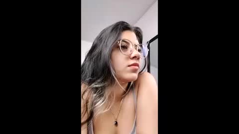 Snapshot of harper_ks1 chatting on 03-12-26, 04:18 Harper online show from 03-12-26, 04:18