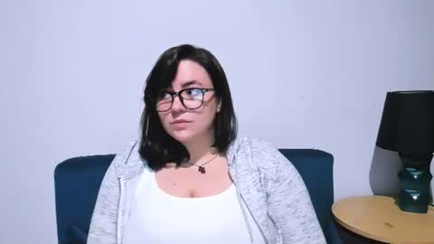 harperpretty online show from 11-19-25, 04:40