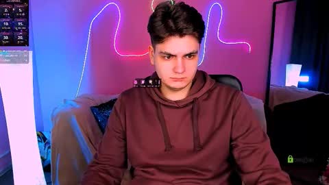 Snapshot of harry_luk chatting on 03-03-26, 01:28 Harry online show from 03-03-26, 01:28