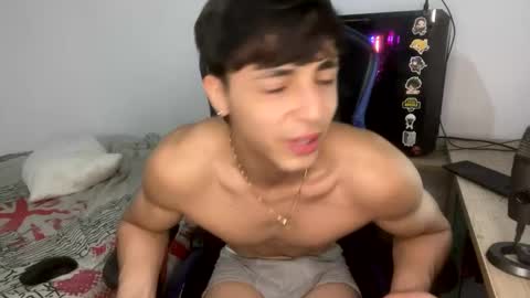 Snapshot of harry_p01 chatting on 02-07-25, 02:29 harry_p01 online show from 02-07-25, 02:29