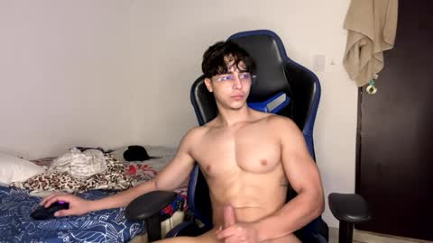 Snapshot of harry_p01 chatting on 09-22-25, 03:36 harry_p01 online show from 09-22-25, 03:36