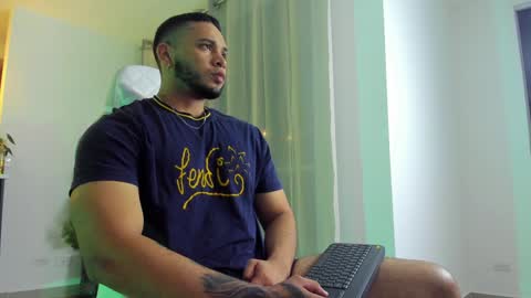 Harry Zandes online show from 01-07-25, 01:49