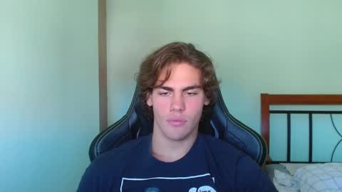 Snapshot of harryking1 chatting on 09-26-25, 09:02 harryking1 online show from 09-26-25, 09:02