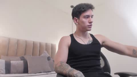 Harry Jones online show from 01-04-25, 05:16