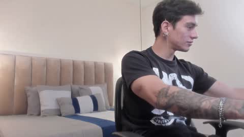 Harry Jones online show from 01-30-25, 06:00