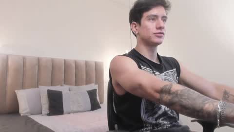 Harry Jones online show from 02-06-25, 05:19