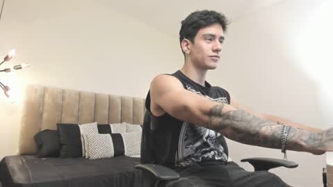 Harry Jones online show from 03-09-25, 05:39