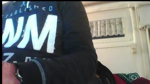 Snapshot of hartwichser1 chatting on 12-27-24, 11:10 hot n nasty online show from 12-27-24, 11:10